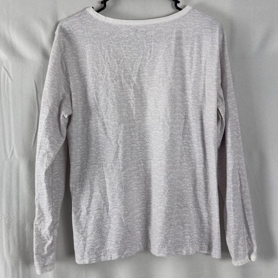 Garnet Hill Sz S Gray Soft Organic Cotton Seashell Faux Wrap Top V-Neck Shirt - Image 4 of 4