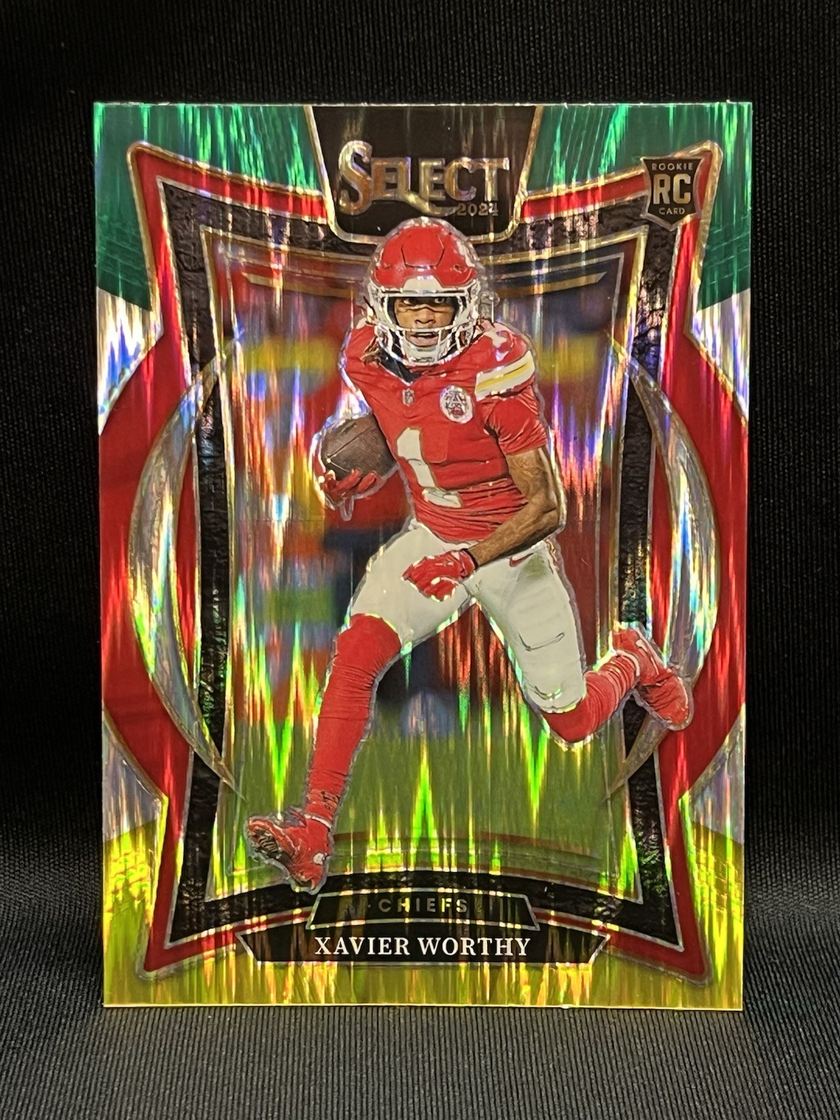 2024 Panini Select - Concourse Xavier Worthy #32 Green & Yellow Shock Prizm (RC)