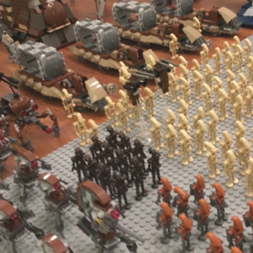 Bulk Lot of 50 Lego Battle Droids Lot Super Battle Pilot Geonosis Droid Security - Image 4 of 4