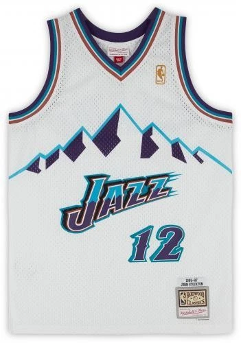 Футболка универсального игрока в рамке John Stockton Utah Jazz с автографом Mitchell and Ness 1996-97 - Изображение 3 из 4