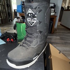 thirtytwo TM-2 Mens Heat Moldable Snowboard B...