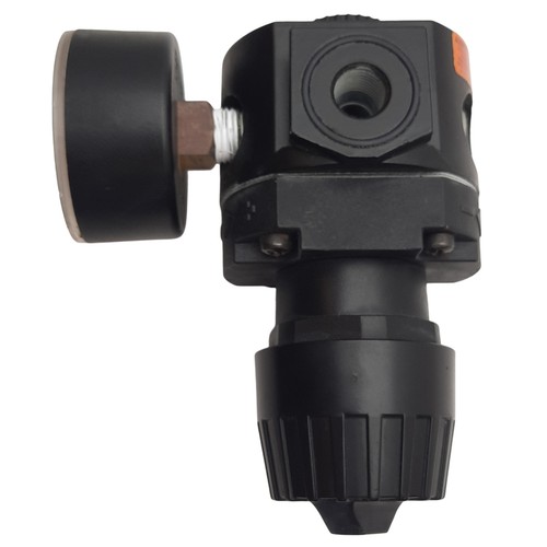Wilkerson R16-02-000 Air Regulator W/0-160 Gauge, 1/4" NPT, 0-125 PSI Range - Picture 7 of 8