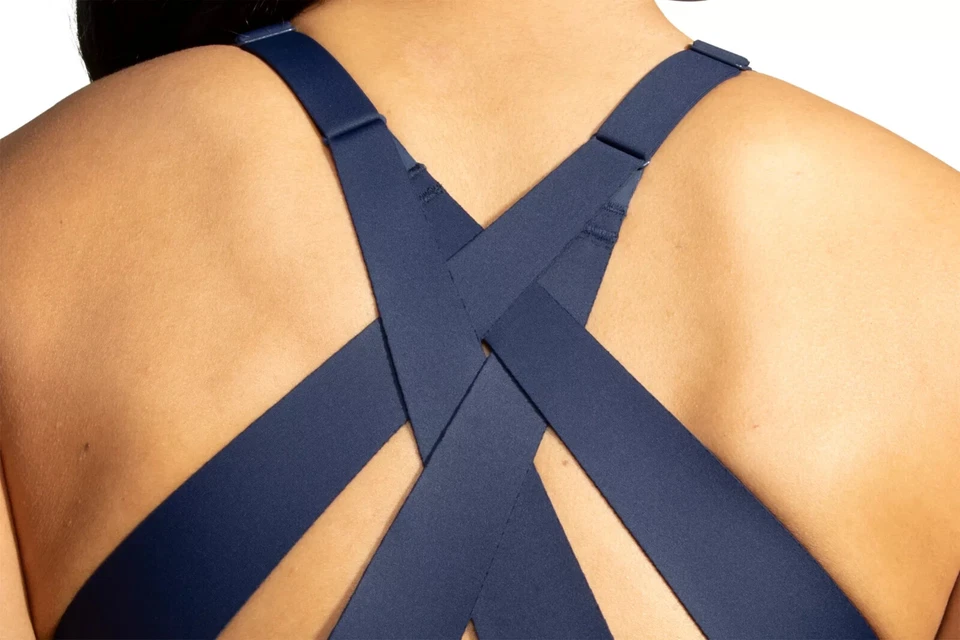 SUJETADOR DEPORTIVO BROOKS DRIVE INTERLACE PARA MUJER AZUL MARINO 32 C/D NUEVO CON ETIQUETAS $50 Foto 4 de 4