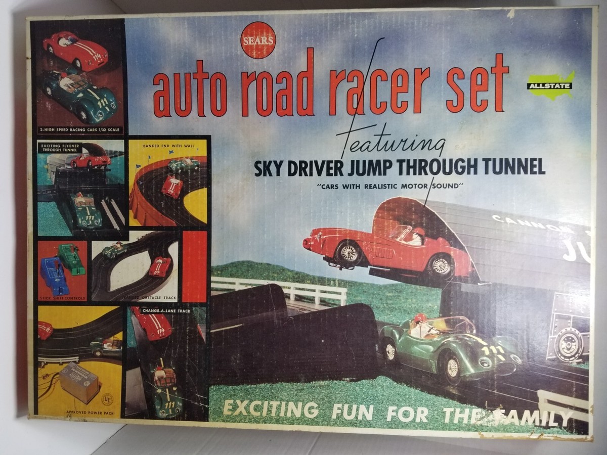 Vintage 1960's Sears Marx Sky Driver Jump Auto Road Racer Set 1/32