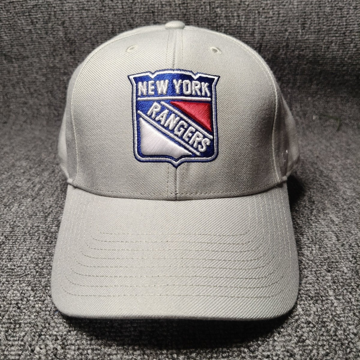 '47 Brand New York Rangers Gray Snapback Cap NHL Curved Brim Hat