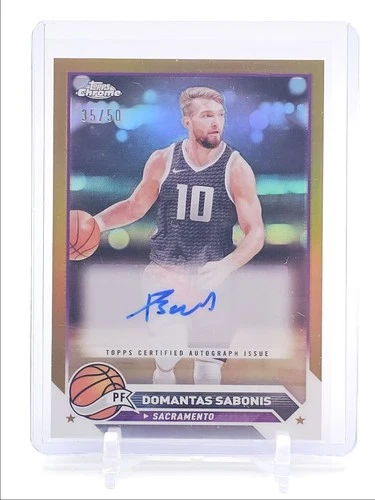 DOMANTAS SABONIS 2023-24 TOPPS CHROME AUTOGRAPH GOLD #CG-DS AUTO /50 Q3668