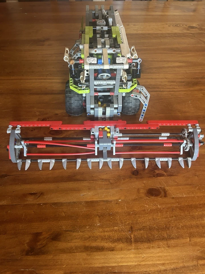 LEGO Technic 8274 Combine Harvester, foto 4 di 4