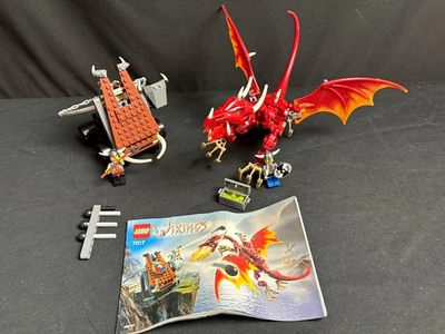Lego 7017 Vikings Viking Catapult versus the Nidhogg Dragon von 2005 - Bild 1 von 4