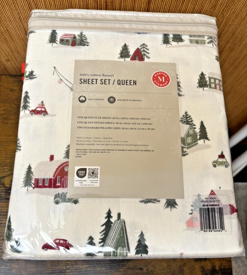 Martha Stewart QUEEN Cotton Flannel Christmas Ski Town Green Sheet Set New - Image 3 of 4