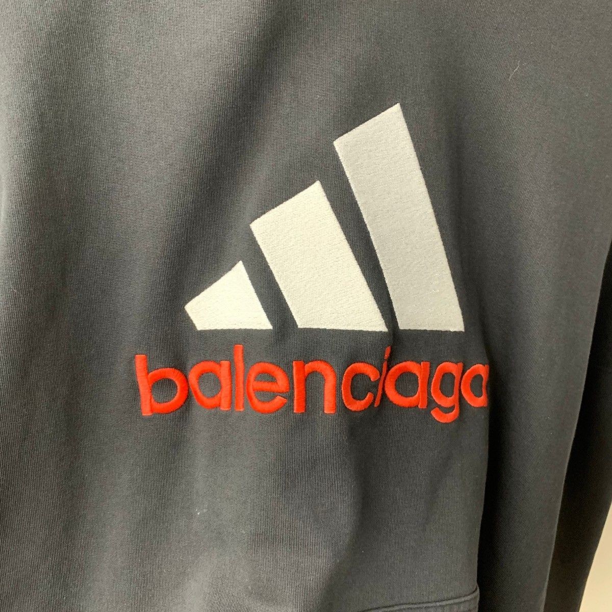 Balenciaga x Adidas Embroidered Logo Hoodie Black 2 XL Used From Japan thumbnail 10