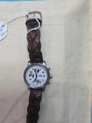 Timex Cronograph White dial, Black Arabic Numerals, 3 subdials, Tachymeter RUNS