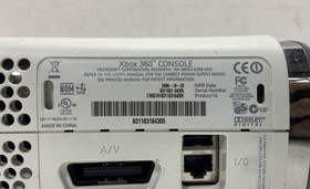 Microsoft Xbox 360 15GB Console - White 1