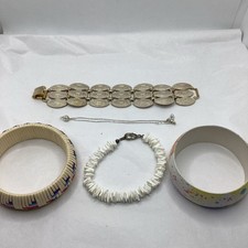 Mixed Lot Of Costume Jewelry Bracelets. 8/20