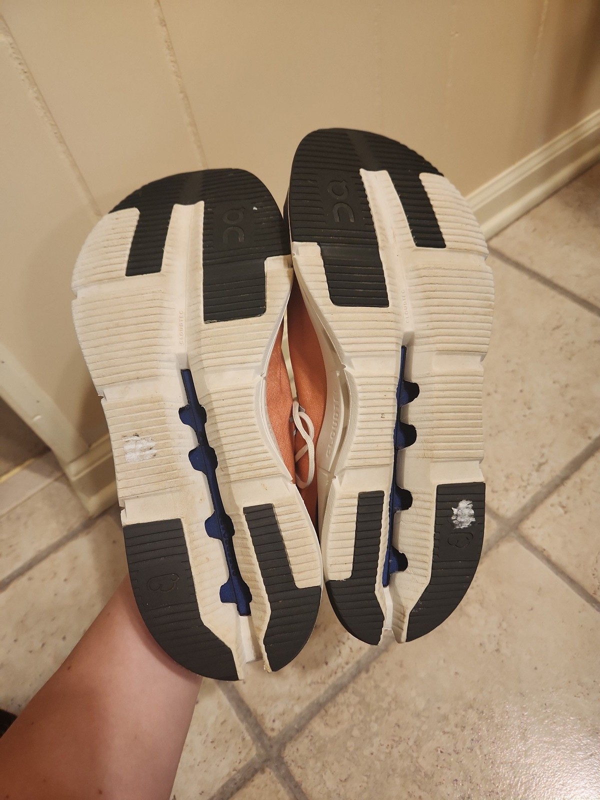 On Cloud Swiss Engineering Cloudnova Form Terraco… - image 5