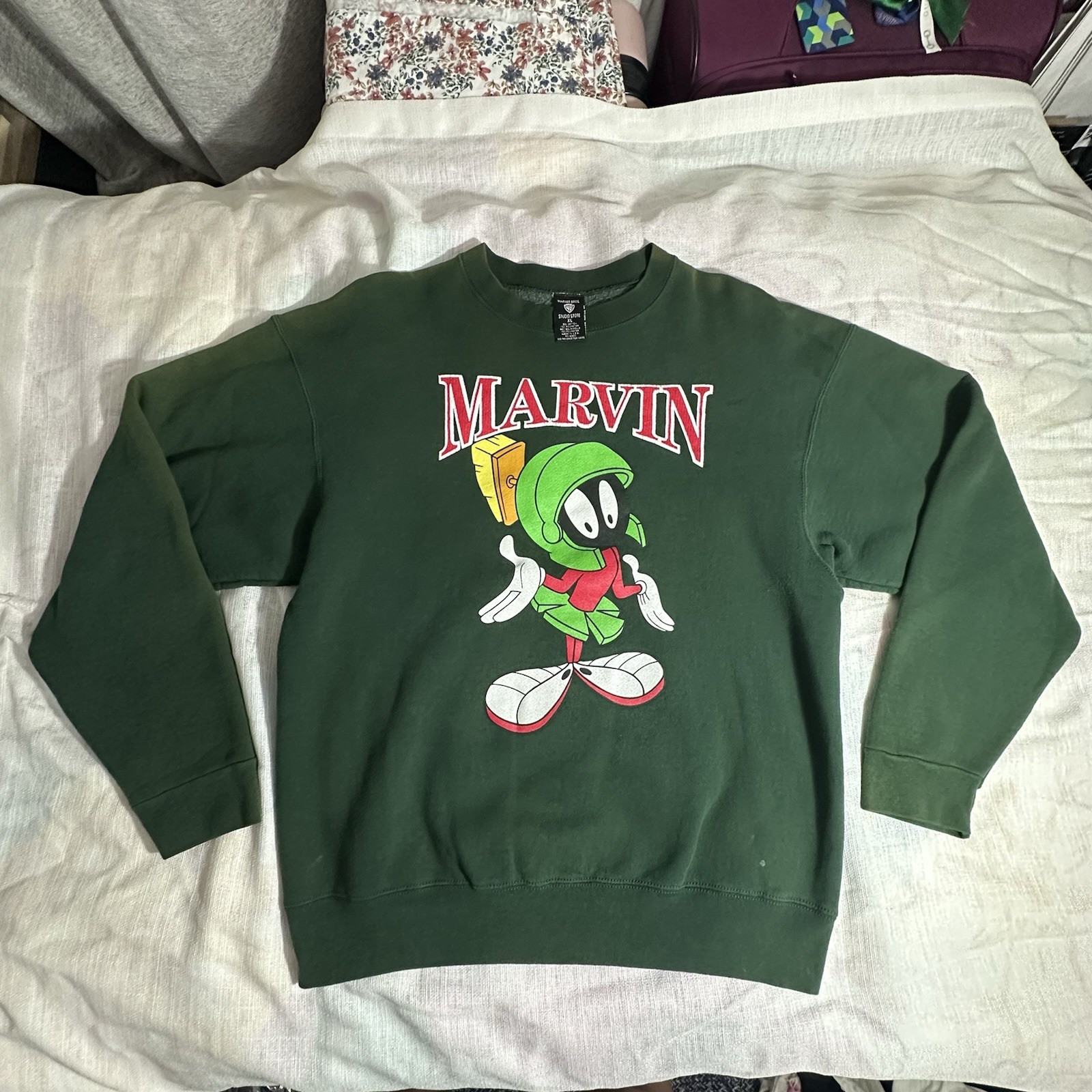 1996 Marvin The Martian Crewneck Looney Tunes (Size XL)