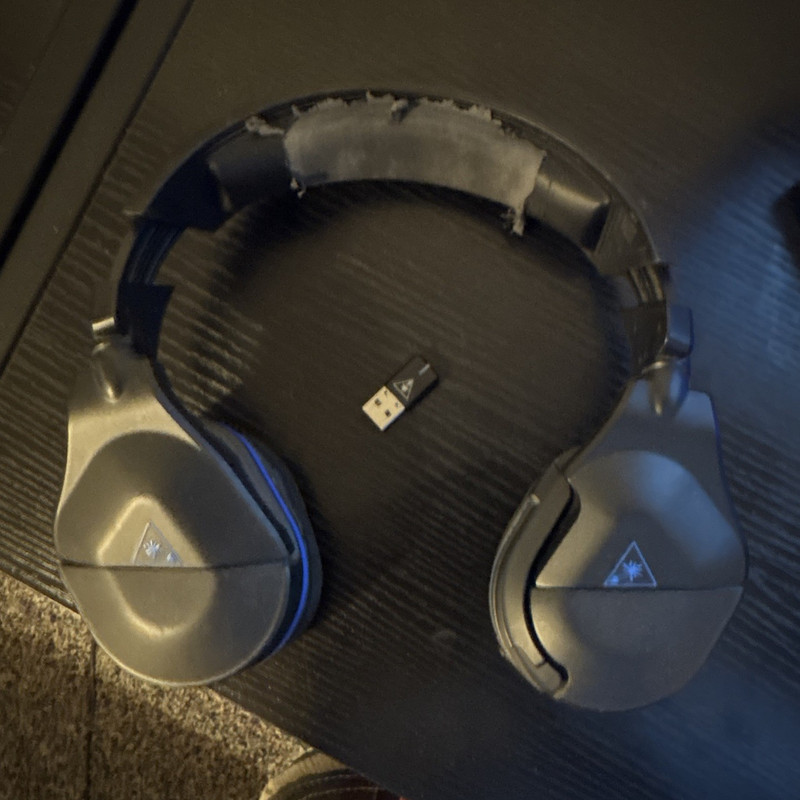 Turtle Beach Stealth 600 Wireless RF Over-Ear Gaming Headset USB Dongle Black