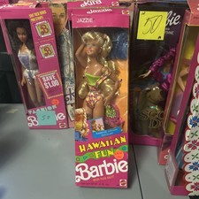 NIB 1990 Mattel Hawaiian Fun Barbie Jazzie 9294