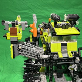 Lego Titanium Command Rig 8964 Power Miners 100% Complete Set 5 Minifigures Toy