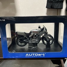 AUTOart 1/12 Suzuki GSX1100S Katana Silver Motorcycle Model Vintage Bike