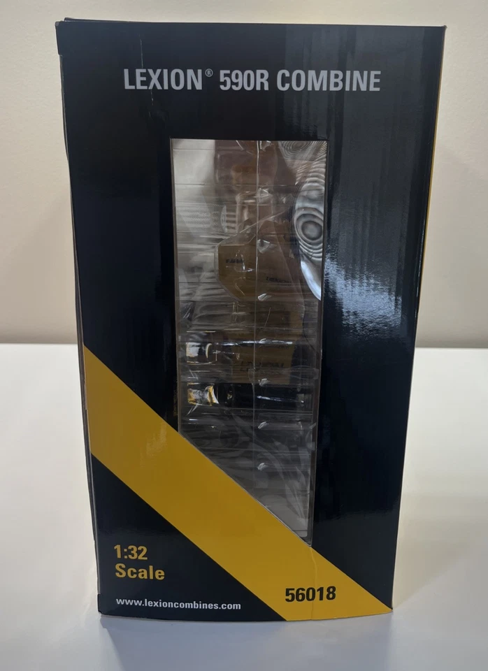 Cat Lexion 590R Combine Harvester 16 Row Corn Head and MaxFlex Grain Head 1/32 - Image 4 of 4