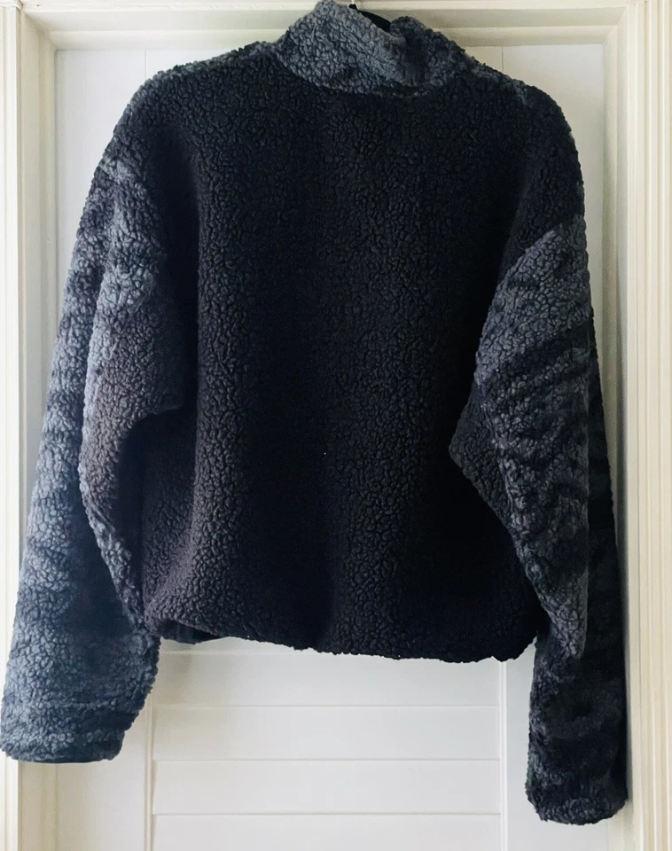 NUEVO CON ETIQUETAS Chaqueta Reebok Talla-XS-Core 10AM Sherpa Negra y Gris Unisex 1/4 Cremallera Bolsillo-B600 Foto 2 de 4