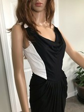 Women's Dress Size Small (Zip Up)