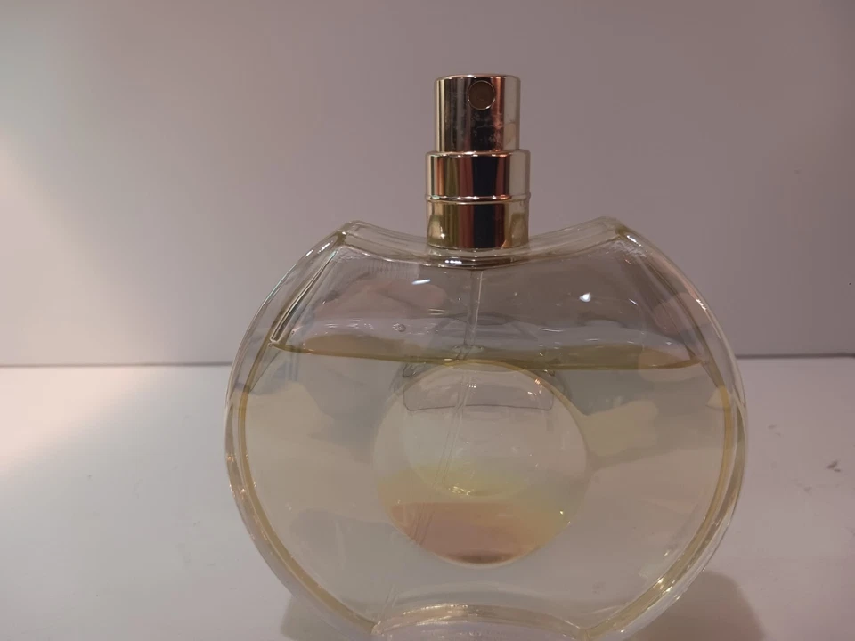 Perfume en aerosol Forever Elizabeth Taylor de 3,3 oz Foto 3 de 4