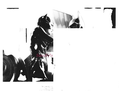 OnlyOneOf dot point jump 1st Mini Album [KB White ver.] Official