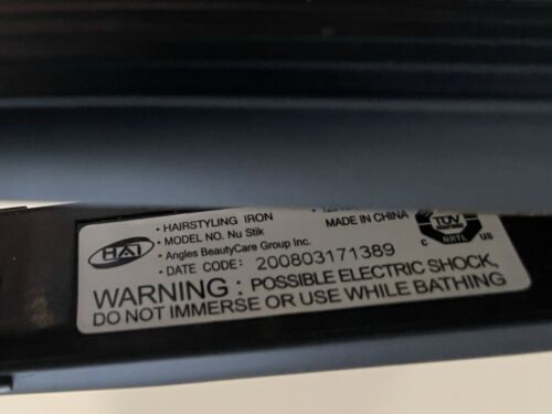 HAI Gold Convertable Professional Ceramic Flat Iron - 250°- 450°F - Picture 7 of 9