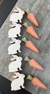 Easter decor Wooden Bunny Rabbit Carrots Painted Lot Of 10 Tiered Tray Deco