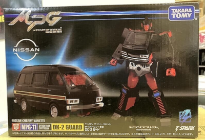 小売業者 MPG-11 DK-2 ガード Unboxing: Takara Tomy Transformers MPG