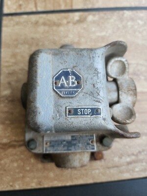 Allen Brdley Bulletin 800 Nema 7-9 Hazardous IHA7A SWITCH L SERIES