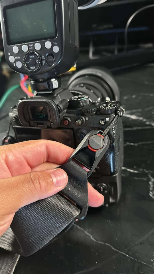 2x RED or BLACK Quick Release Camera Anchors Compatible w/ Peak Design Strap - Image 2 of 4