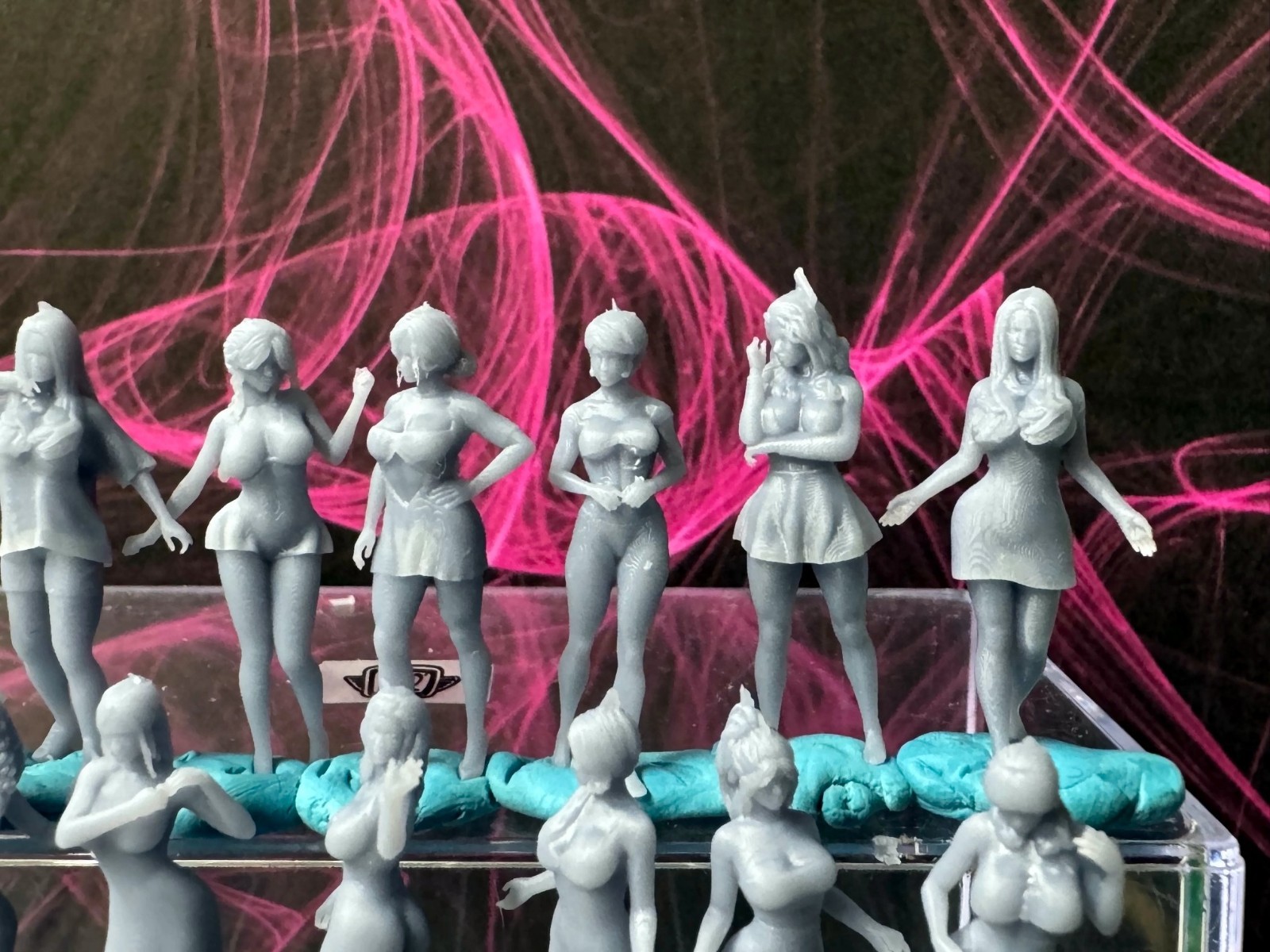 1:64 Figures  - For Dioramas Miniature Figures 164 Fig Lot 714 DoubleGDiecast