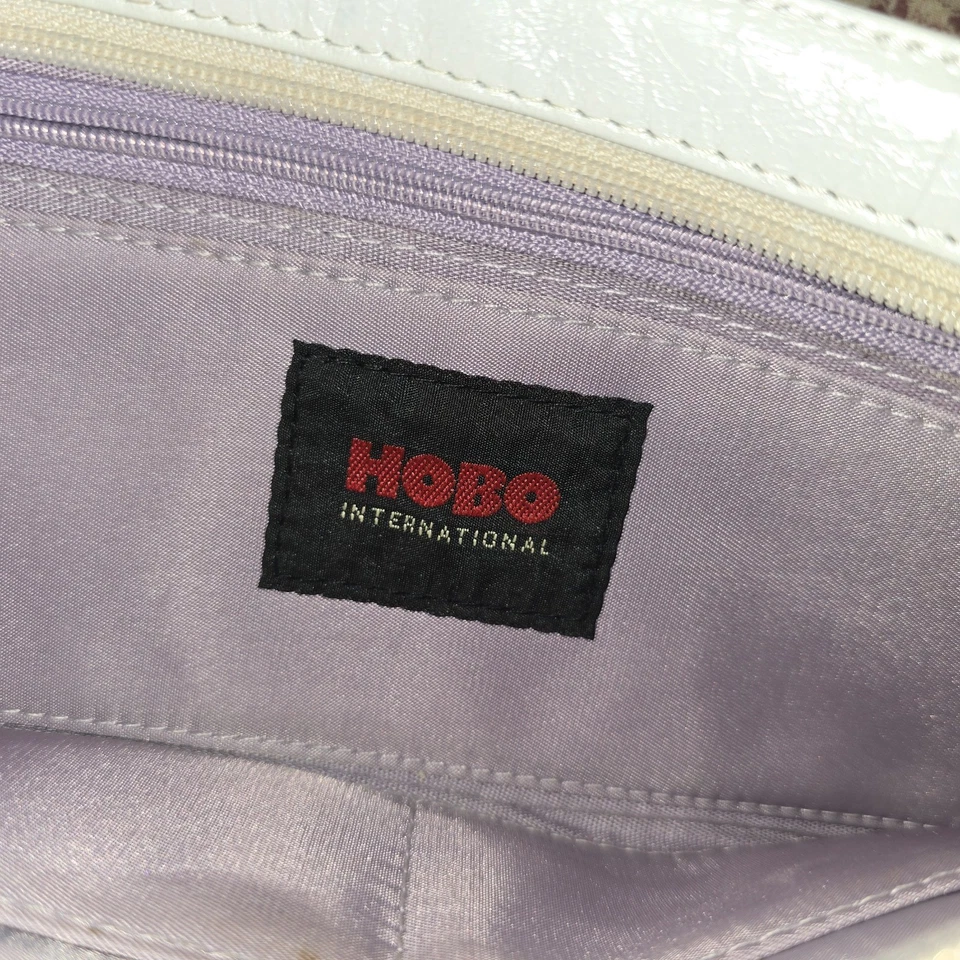 Bolso sin asas organizador de cuero suave blanco cartera muñeca Hobo International 10x5 Foto 4 de 4