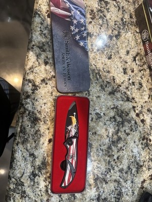 Smith & Wesson American Hero