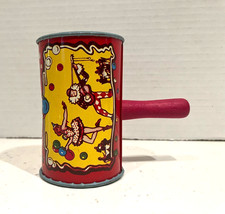 VTG TIN LITHO TOY NOISE MAKER, 1940'S , WOOD HANDLE, LIFE OF PARTY, KIRCHHOF "B"