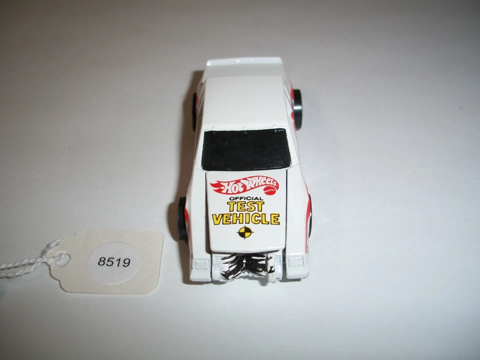 Hot Wheels Crack Up Official Crash Test Vehicle - Bild 2 von 4