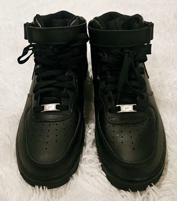 Nike Air Force 1 Mid '07 Triple Black Sneaker 315123-001 Men's Size 10 1/2 