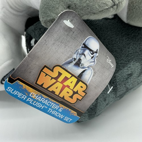 Disney Star Wars Darkside Trooper Stuffed Plush Toy And Throw Blanket Set - Picture 4 of 15
