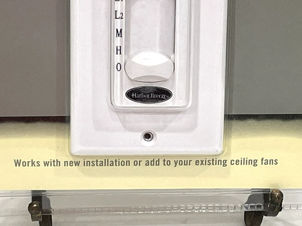 Ventilador de techo Harbor Breeze 4 velocidades NUEVO control #130624 - Modelo WM-6WWL Foto 4 de 4