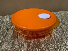 New Tupperware Small Rock N Serve Microwaveab...