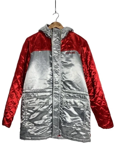 Veste Supreme Autre M Polyester Argent Occasion