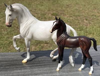 Breyer Traditional Favory Airiella Horse Gift Set Lippizaner Mare And Foal 1827
