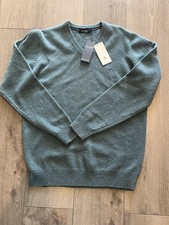 James Pringle 100% Pure New Wool Green V Neck Jumper Size M 42” Chest BNWT