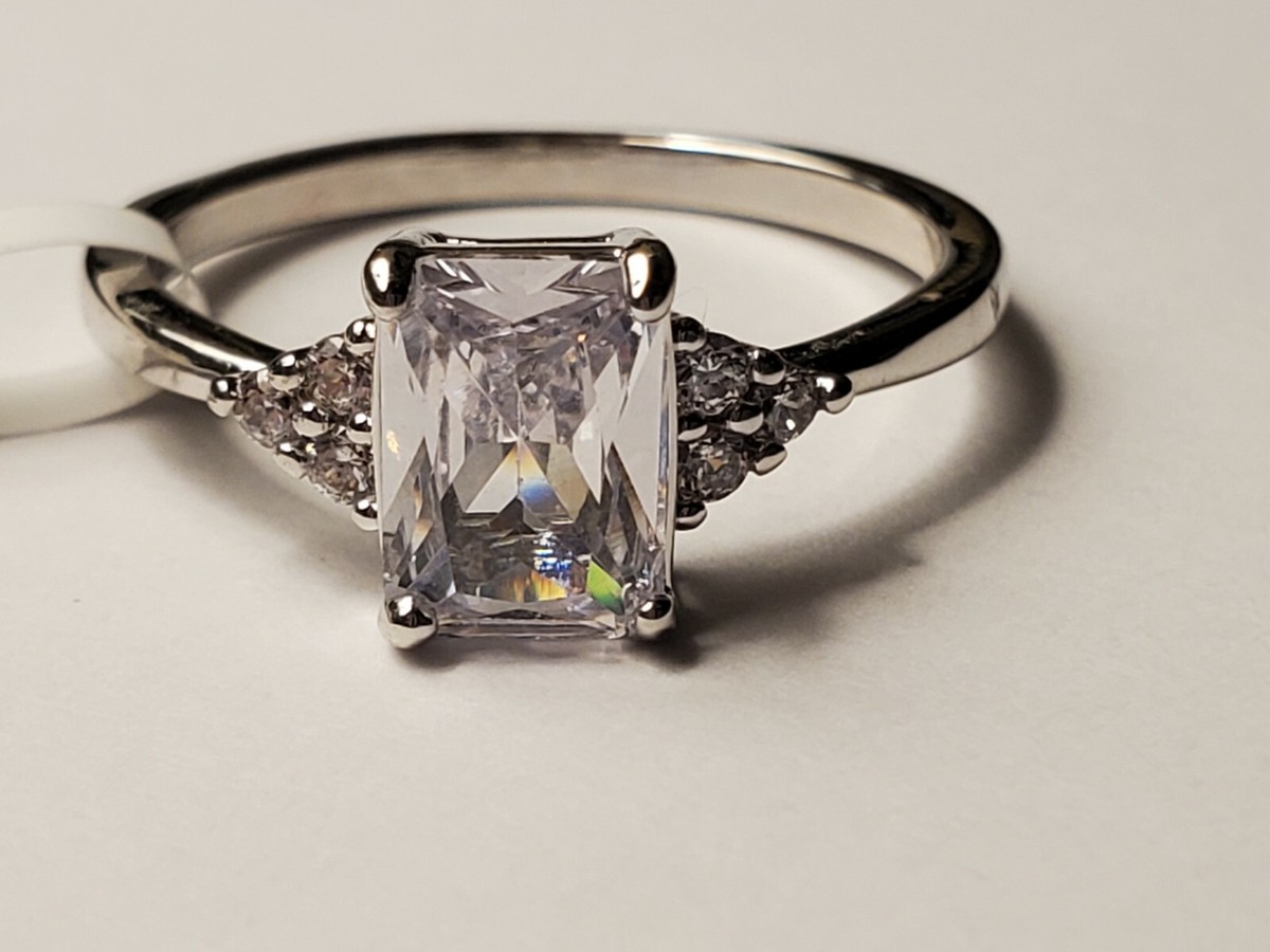 Charmed Aroma clear rectangle ring size new with tags