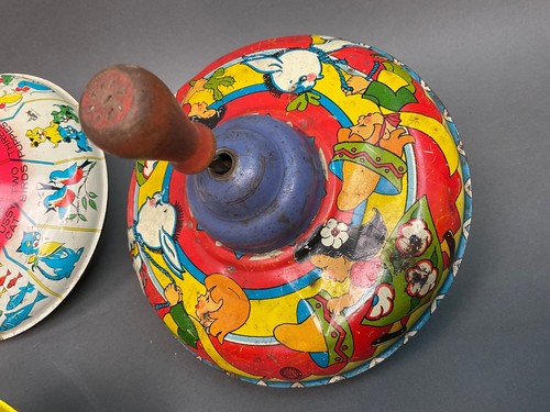 Lot 4 Vintage Spinning Tops Ohio Art & Chein Tin Metal 7" wide Nursery Rhymes - Picture 3 of 14