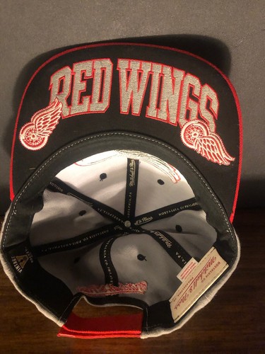 Mitchell & Ness Vintage Hockey Retro Detroit Red Wings Gray Red Snapback Hat - Picture 11 of 16