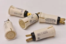 Leecraft Snaplight 32 Indicator 120V 1/3W Lot of 5