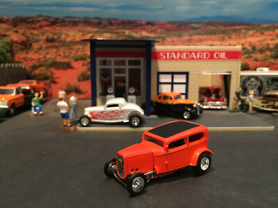 1:64 Hot Wheels Limited Edition Bob Tindle's 1932 32 Ford Vicky Orange Crate 